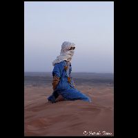 Q04128_11D5359